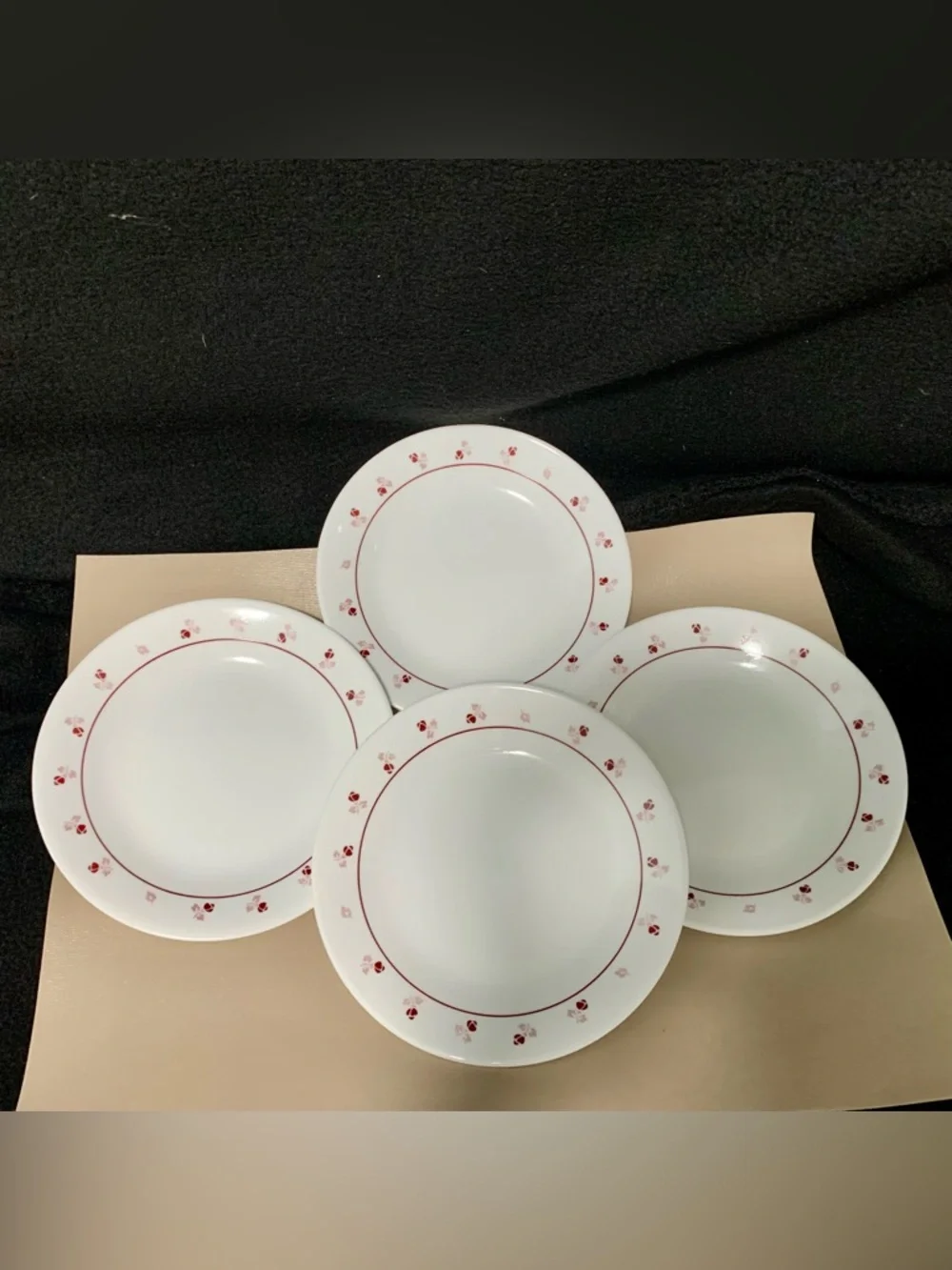 🔍 Vintage Corelle Burgundy Rose by Corning (4) 3-Piece Place Settings/12 Pieces